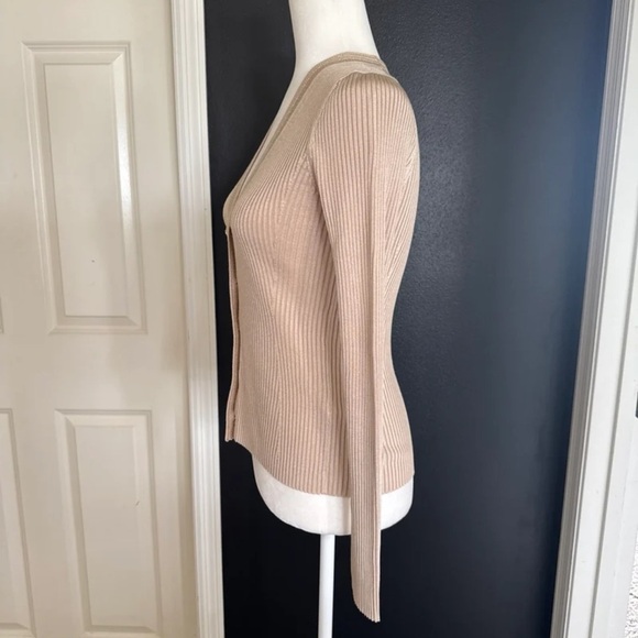ME + EM Ribbed Knit Gold Button Front V-Neck Cardigan
size Small - Picture 6 of 12